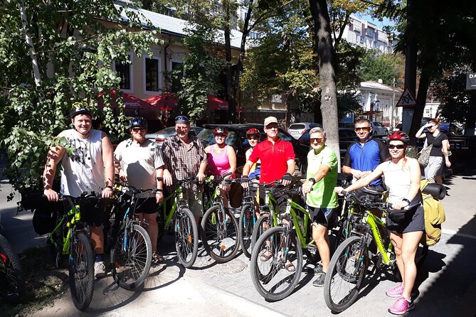 Chisinau Bike Rental - Getting around Chisinau by bike: freedom with guardrails