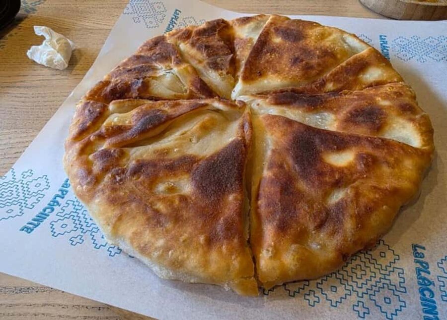 Chișinău: City Tour with Traditional Dinner and Wine - Should You Book This Chișinău City Tour?