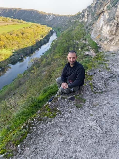 Chisinau: Orheiul Vechi Cultural-Natural Reserve Tour - Monastery Peștera (Cave): A Cold Pause in the Middle of the Hills
