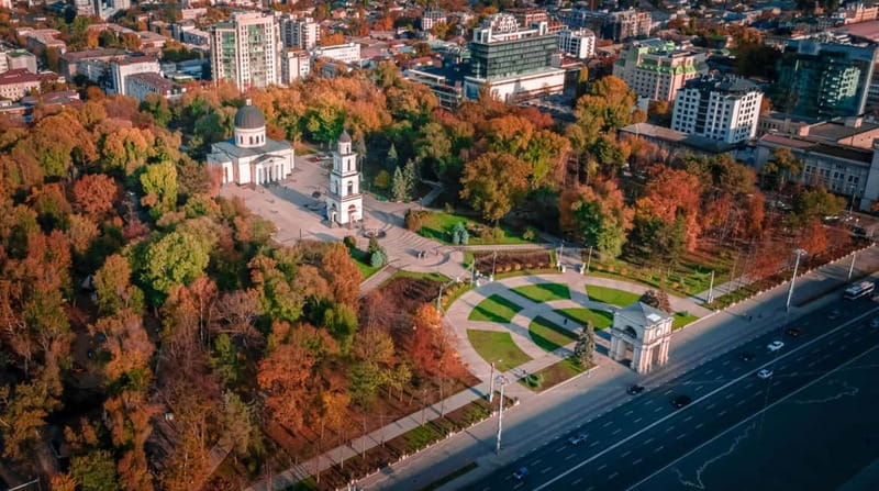 Chisinau Walking Tour with Local Guide - Strada Eugen Doga: a quieter intermission in the middle