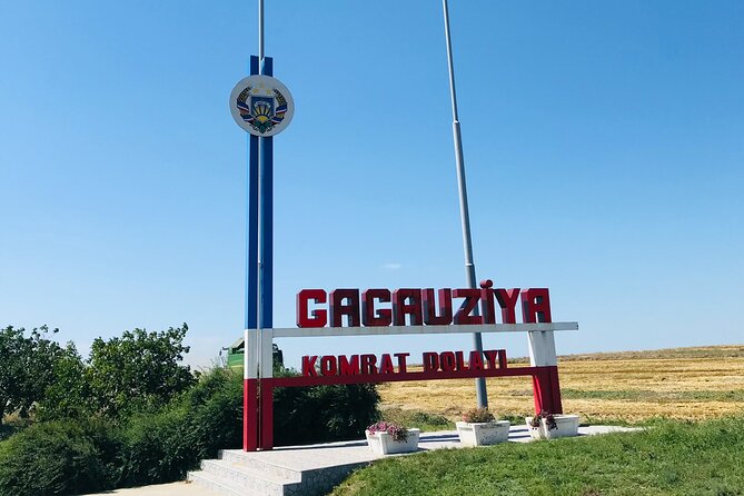Discover Gagauzia and Manuc Bei Mansion - Key things you’ll notice on this tour