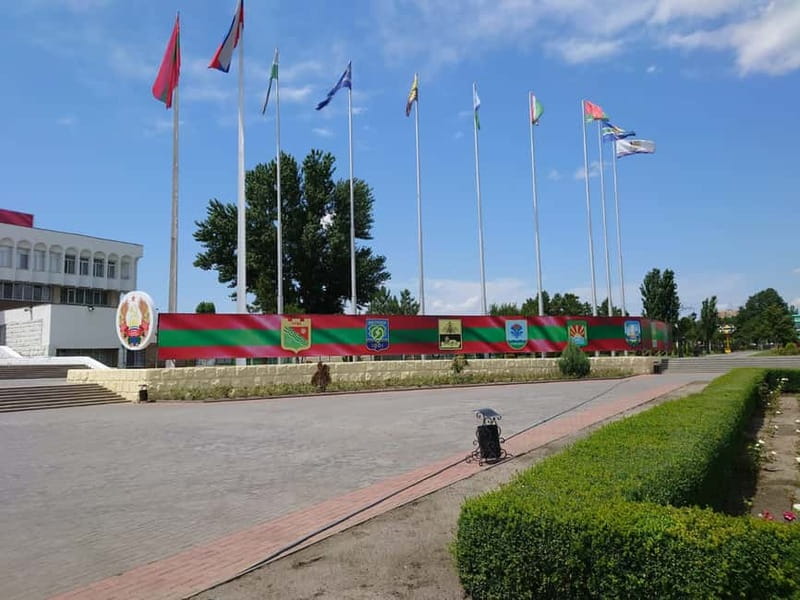 from Moldova:Tour to Soviet Transnistria with Cognac - Tiraspol: where the Soviet theme turns from symbols into a routine