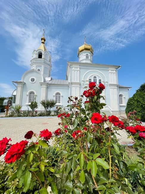 Gagauzia: day tour in Gagauzia and Manuc Bei Mansion - The Hîncești Stop That Sets the Tone Early