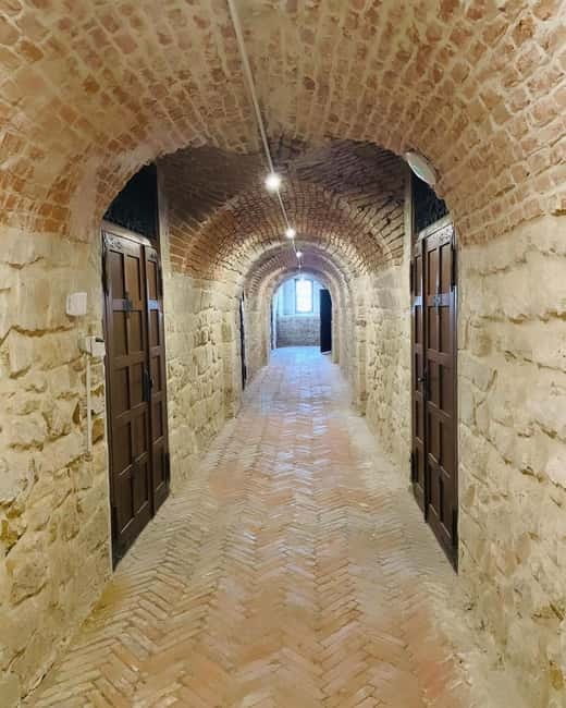 Gagauzia: day tour in Gagauzia and Manuc Bei Mansion - Beșalma Museum Time: Customs, Crafts, and Wedding Traditions