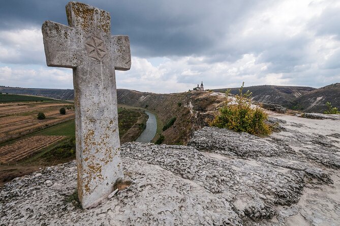 Half-Day Private Guided Tour of Orheiul Vechi and a Farmhouse - Why a private half-day is smart in Chisinau