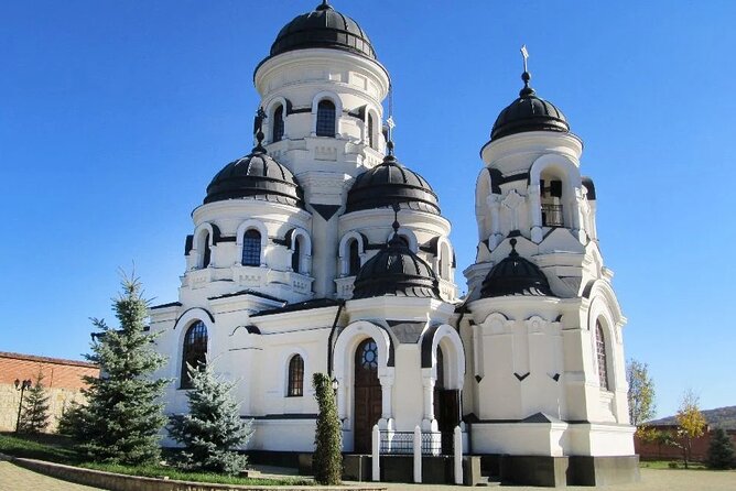 Highlights of Chisinau & Milestii Mici Wine Cellars - Transfer time: it’s built in, so you don’t rush