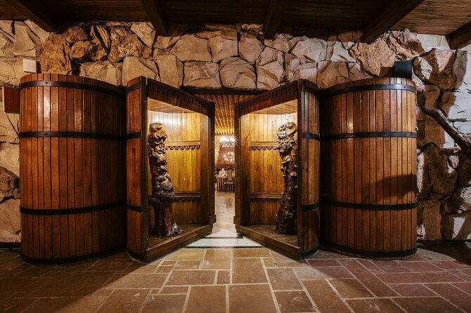 Highlights of Chisinau & Milestii Mici Wine Cellars - Milestii Mici: 200 km of tunnels and wine at 40 to 85 meters down