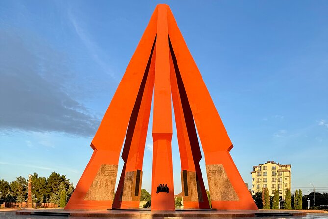 Immersive Soviet Chisinau Walking Tour with Lunch & Drink - Key Highlights You Will Actually Feel