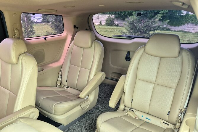 Private Airport Transfer - Kia Carnival - From pickup in Chisinau to your hotel or flat