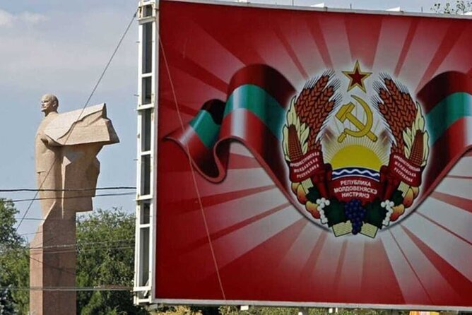 Soviet Era Tour of Transnistria from Chisinau Moldova - Crossing Into Transnistria: What to Expect on Day One