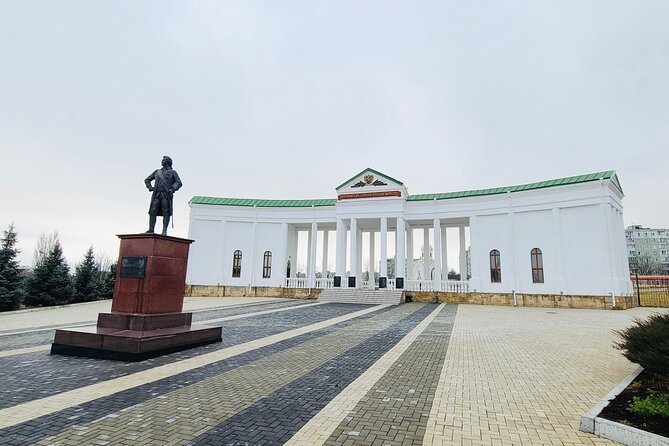 Soviet Heritage of Transnistria and Castle Mimi Winery - Castle Mimi Wine Resort: USSR-scale winery energy, with a tasting included