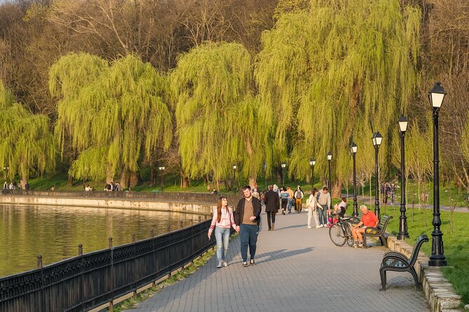 The best of Chisinau walking tour - What 2 hours really means on foot (and how to make it better)