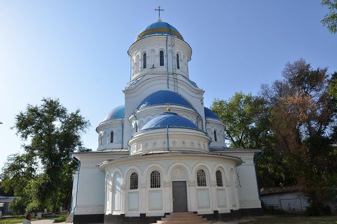 The best of Chisinau walking tour - National Museum of History of Moldova: your 25-minute launch pad