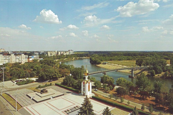Transdniestria Tour & Milestii Mici Winery - Tiraspol in the PMR: modern city feel on the Dniester