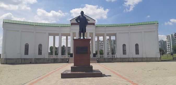 Transnistria - Discover Soviet style and inspiration - Guide Natalia and the Advice That Makes It Click