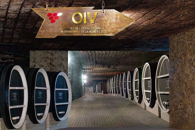 Visit the Largest Winery in the World and Manuc Bei Mansion - Key highlights you will care about