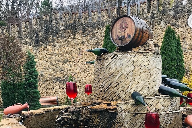 Visit the Largest Winery in the World and Manuc Bei Mansion - Getting to Milestii Mici and Hincesti: pickup, timing, and the day flow