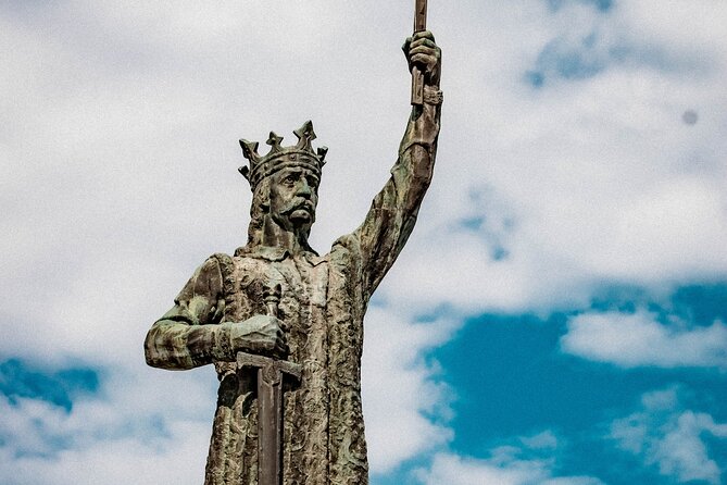 Walking Tour of Chisinau with Local Guide - Key highlights to look for